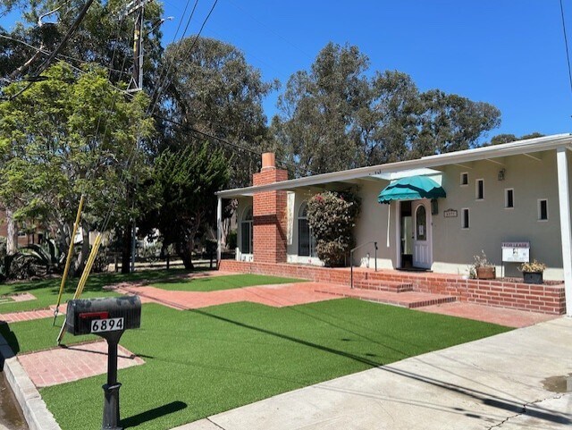 Building Photo - 6894 Pasado Rd