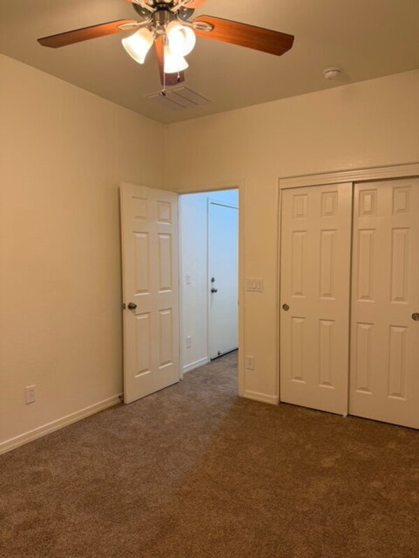 Building Photo - 2286 W Gold Dust Ave