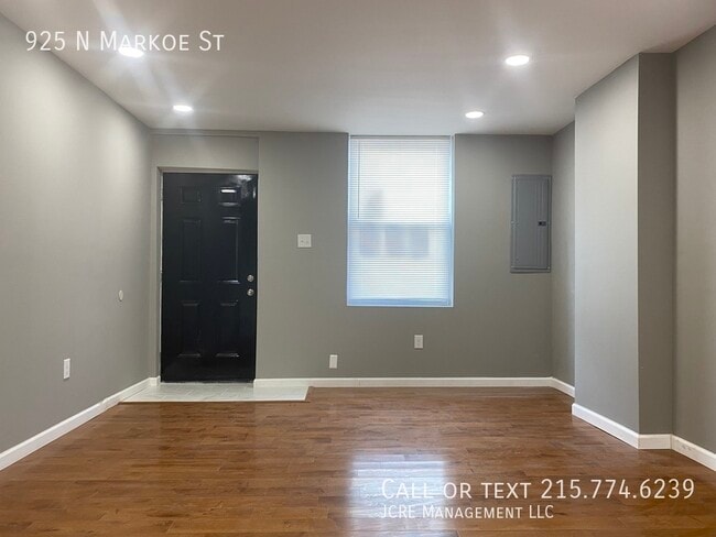 Building Photo - 925 N Markoe St