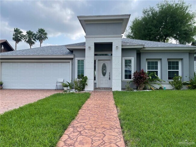 Primary Photo - 700 E Patsy Dr