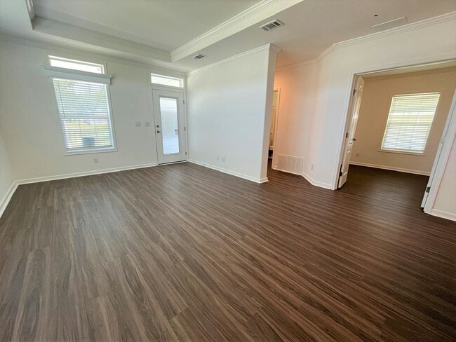 Building Photo - 5392 Bahia Wy