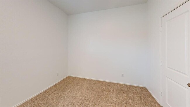 Building Photo - 1112 Rio Frio Ln