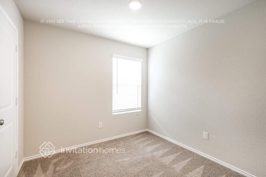 Building Photo - 4223 Southton Lk