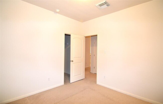 Building Photo - 11400 W Parmer Ln