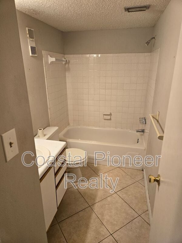 Building Photo - 7511 Pitch Pine Cir