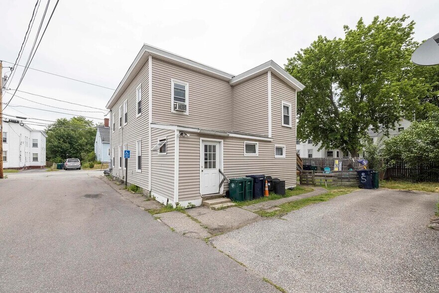 Building Photo - 39 Green St