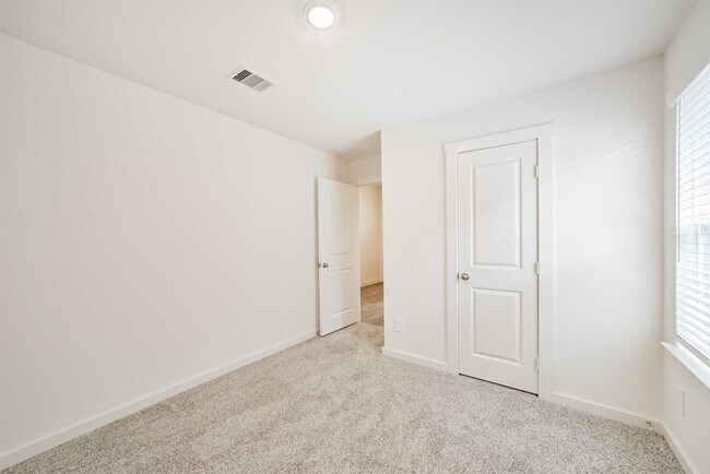 Building Photo - 8039 Marconi Corsco Dr