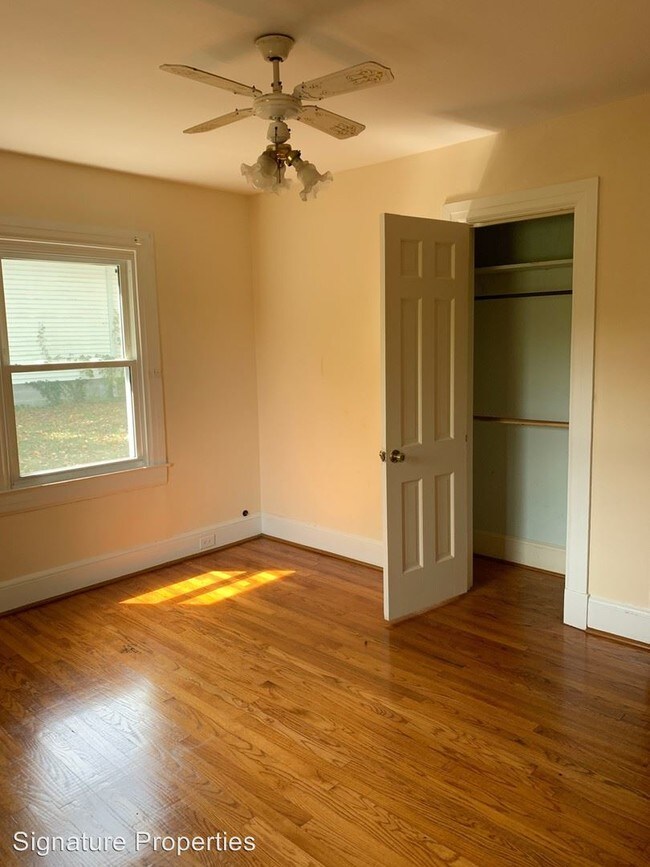 Building Photo - 2 br, 1 bath House - 2016 Love Shop Road