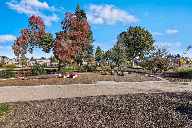 Building Photo - 3012 Vasquez Ct