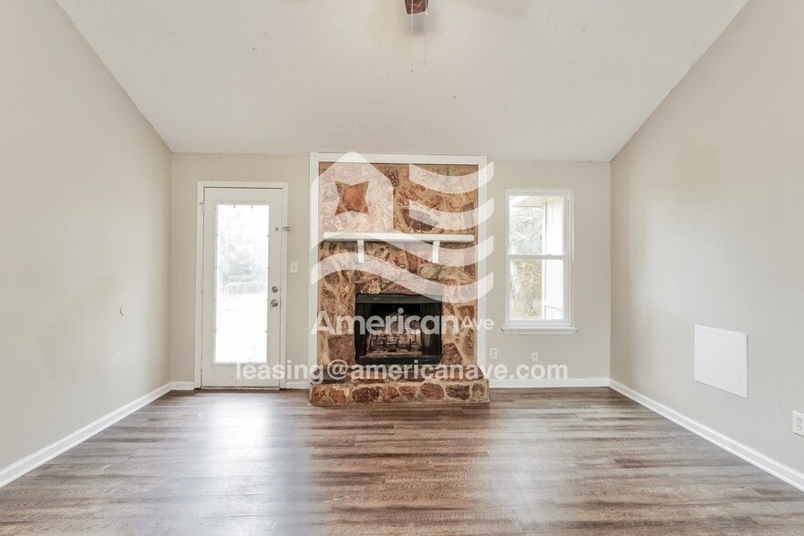 Building Photo - 2556 Spirit Creek Rd