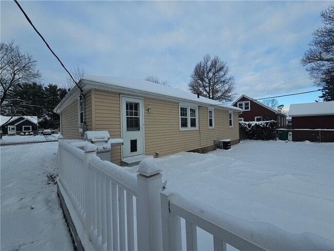 Building Photo - 940 S Grosvenor Rd