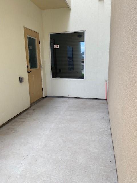 Building Photo - 3820 W Daffodil Ave