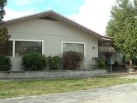 Building Photo - 1 bedroom 1 bath apartment
