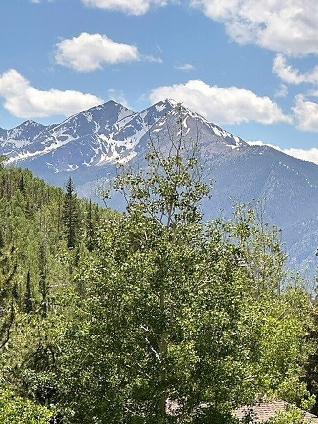 Building Photo - Winter Seasonal Rental- Dillon Valley East...
