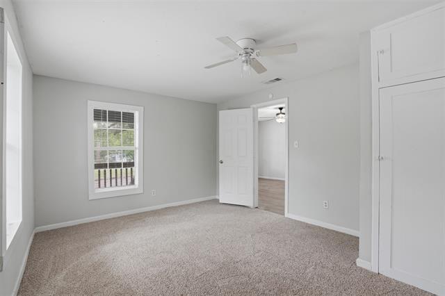 Building Photo - 507 E Heron St