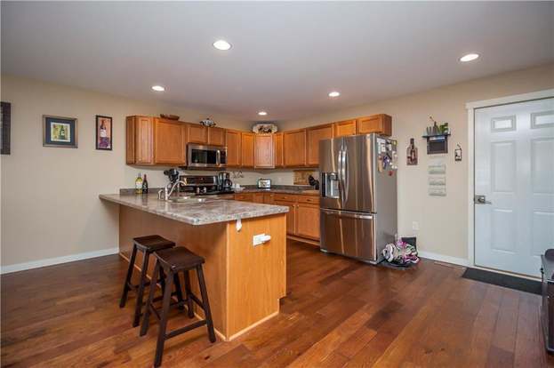 Building Photo - 3310 White Oak Ln