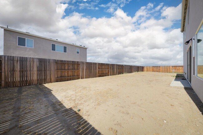 Building Photo - 6811 Walkers Gln Ln