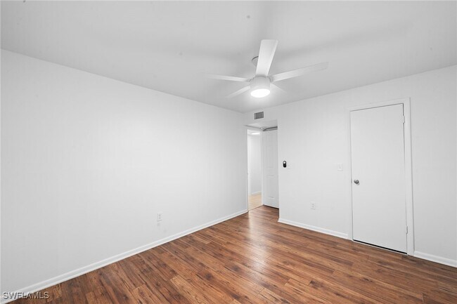Building Photo - 4290 Gulfstream Dr
