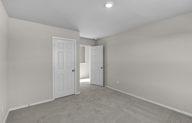 Building Photo - 9617 Last Maples Trl