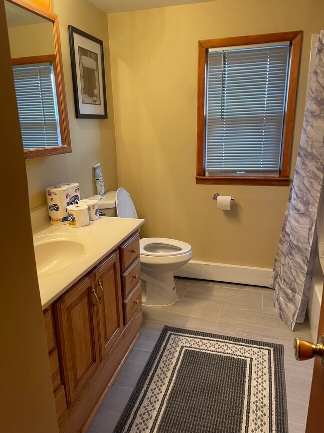 Building Photo - 1 Parksville Rd