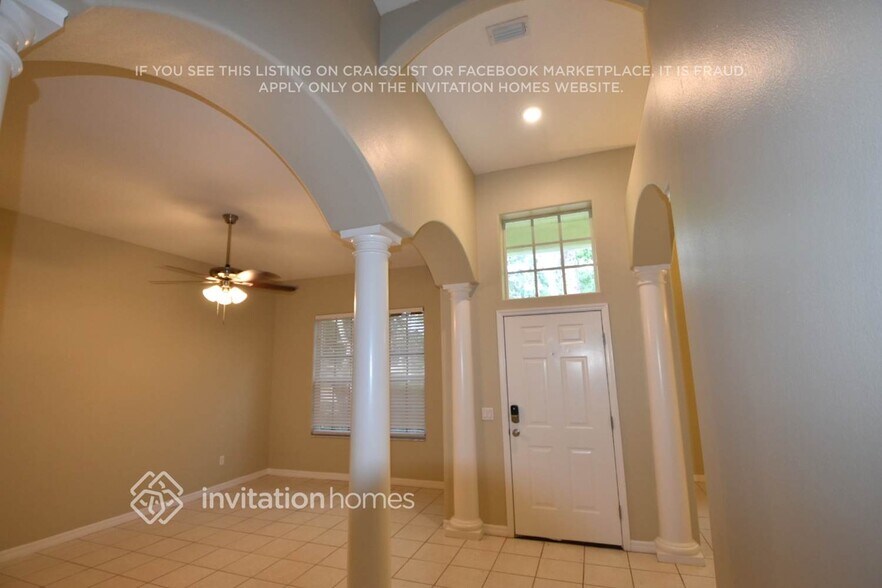 Building Photo - 799 Cedarcrest Ct