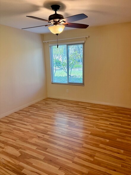 Large Bed Room - 5946 Rancho Mission Rd