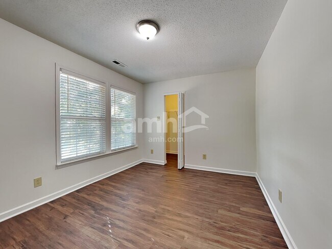 Building Photo - 6340 Foster Brook Dr