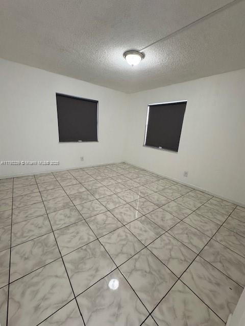 Building Photo - 1750 W 46th St