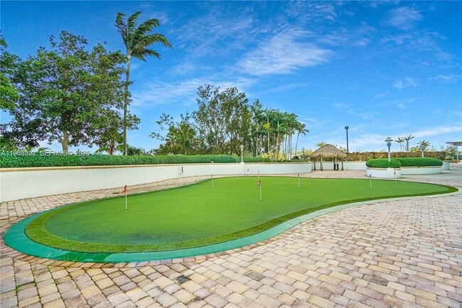 Building Photo - 2641 N Flamingo Rd