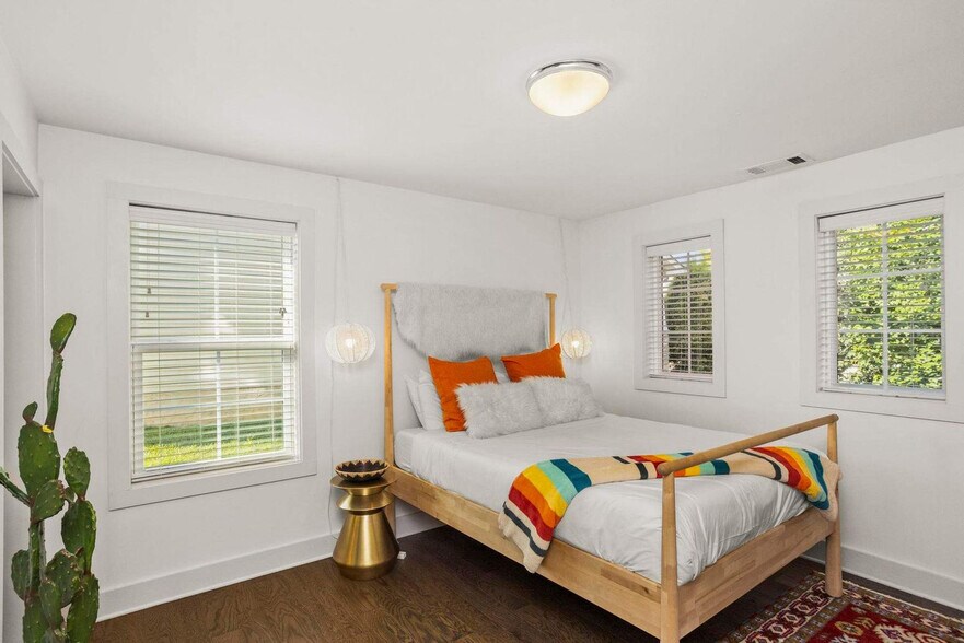 Building Photo - 2019C Beech Ave