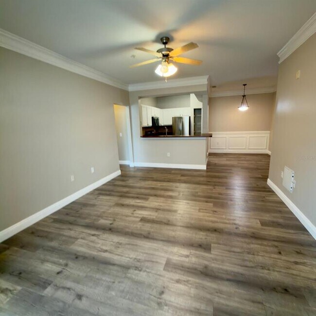 Building Photo - 12861 Madison Pointe Cir