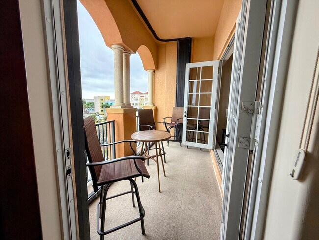 Building Photo - 20 Orange Ave