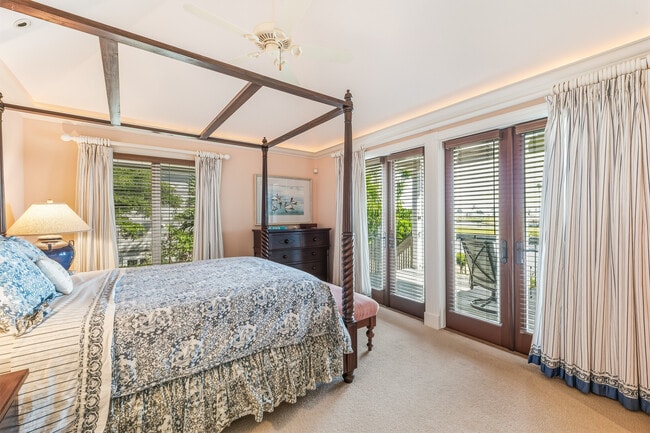 Building Photo - 1600 Treasure Ln