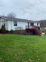 Building Photo - 215 Canfield St