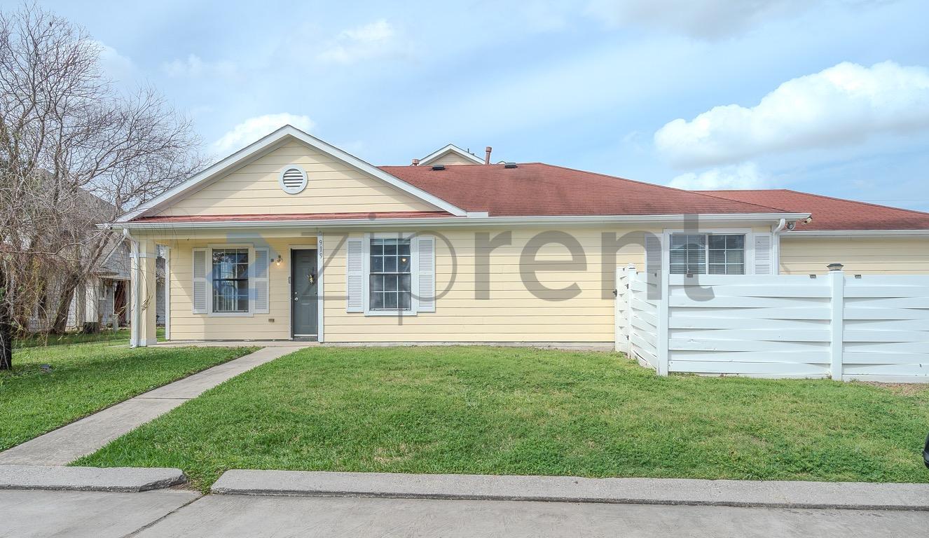 Building Photo - 919 Verde Trails Dr