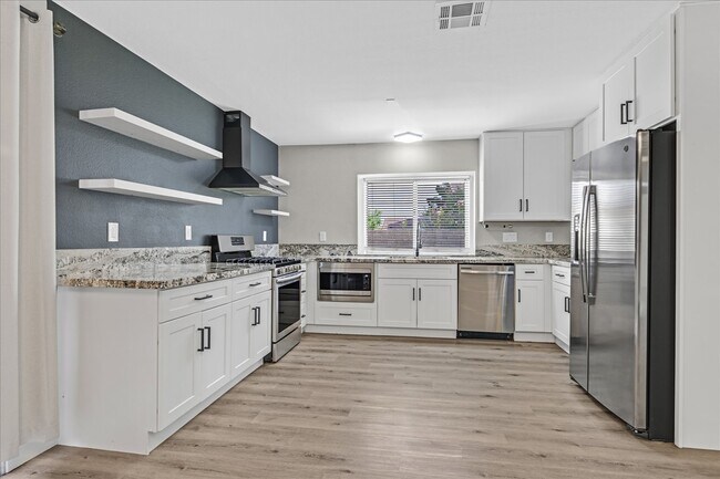 Building Photo - 3849 Boca Chica Ave