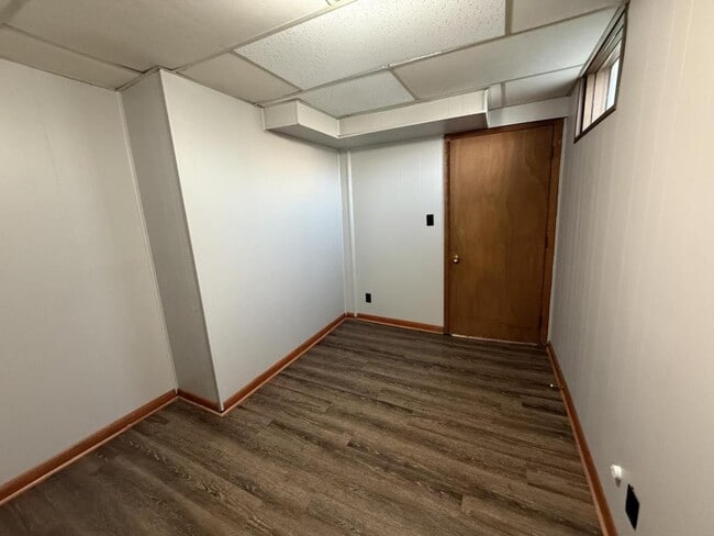 Building Photo - 2013 S 28th St