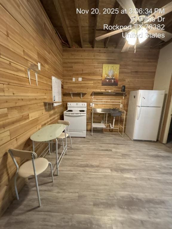 Building Photo - 919 Ibis Dr