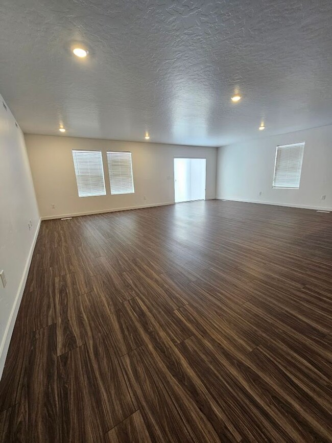 Building Photo - New To Rental Market - Brand New Home 14 M...