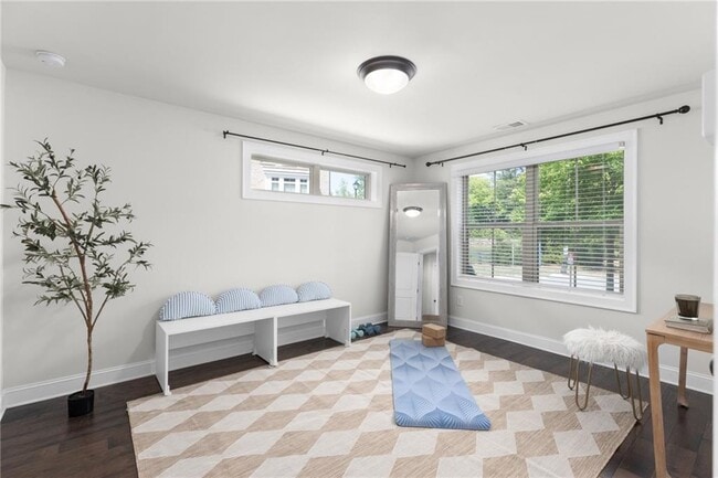 Building Photo - 301 Marlowe Aly
