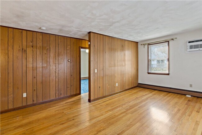 Building Photo - ****North Providence/Fruit Hill – Single Family with In-Law Unit - $2,995****