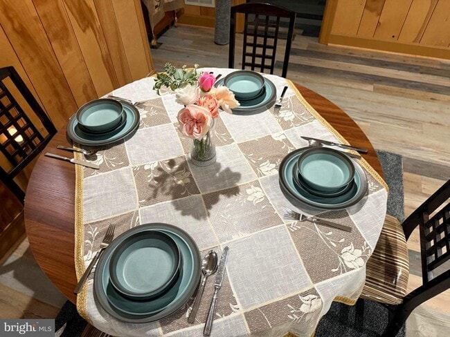 Building Photo - 7428 Mason Ln