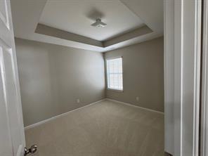 Building Photo - 326 Hidden Creek Ln