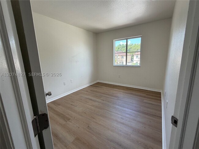 Building Photo - 26259 SW 135th Pl