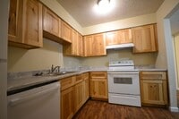 Building Photo - Hollister Apartments