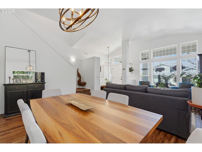 Building Photo - Beautifully Updated 5BR Home with Designer Kitchen, Main-Level Suite & Private Backyard Oasis Nea...