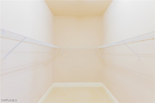 Building Photo - 2915 Coco Lakes Dr