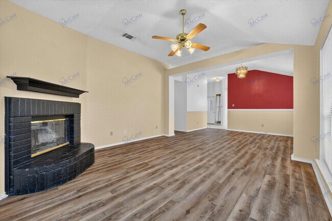 Building Photo - 3728 Chaddybrook Ln