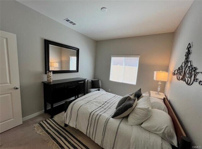 Building Photo - Spencers’s Crossing Home