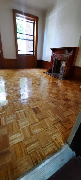 Primary Photo - 627 W 142nd St